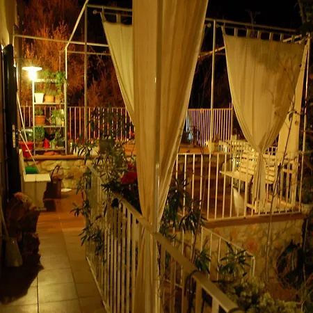 Il Giardino Dei Sospiri Nyaraló *